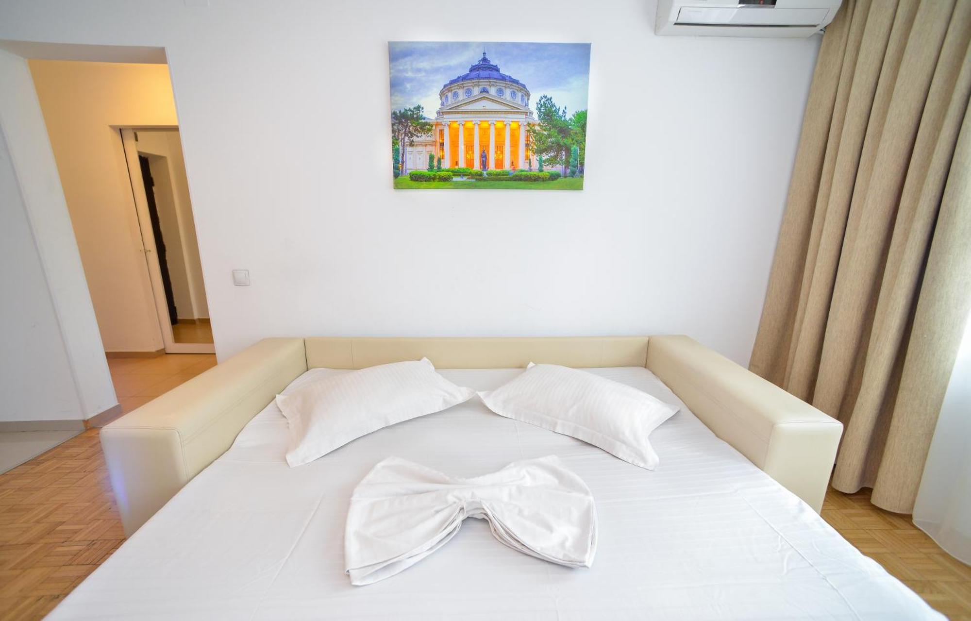 Highstyle Downtown Apartment Bucharest Room photo