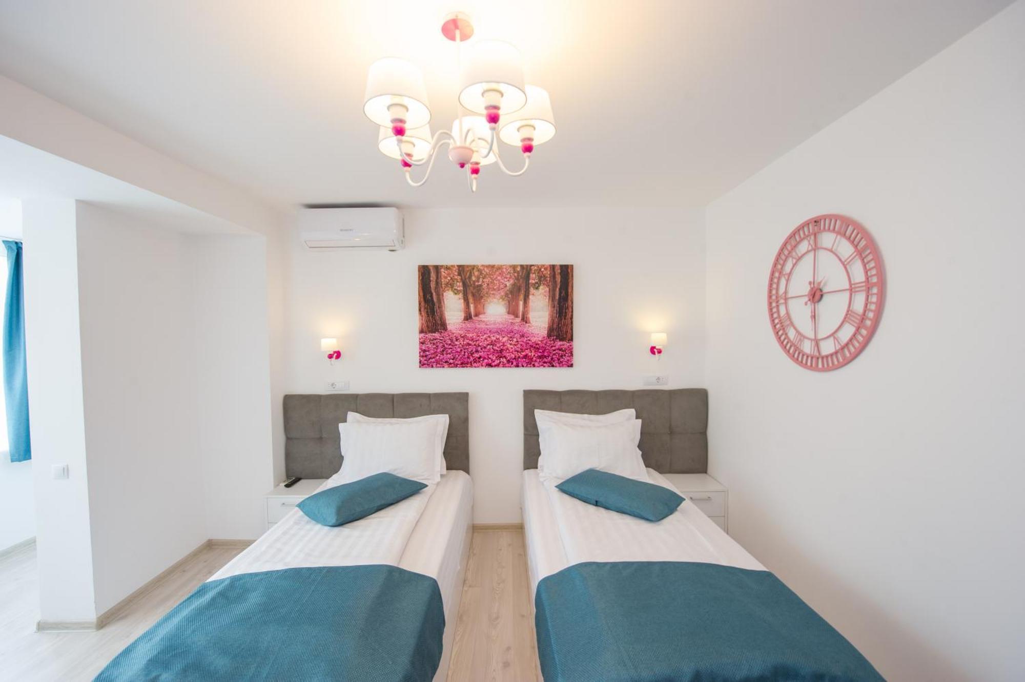 Highstyle Downtown Apartment Bucharest Room photo