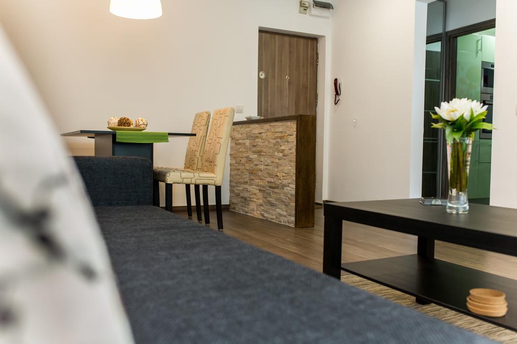 Highstyle Downtown Apartment Bucharest Exterior photo